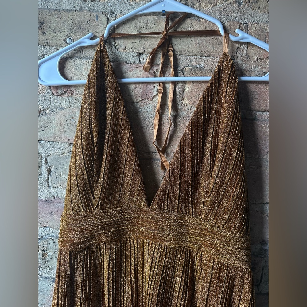 Lulu's Copper Metallic Plunge Maxi Dress - Picture 4 of 6